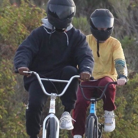 𝙎𝙖𝙞𝙣𝙩 𝙔𝙖𝙢𝙨 - Picture 7 of 9